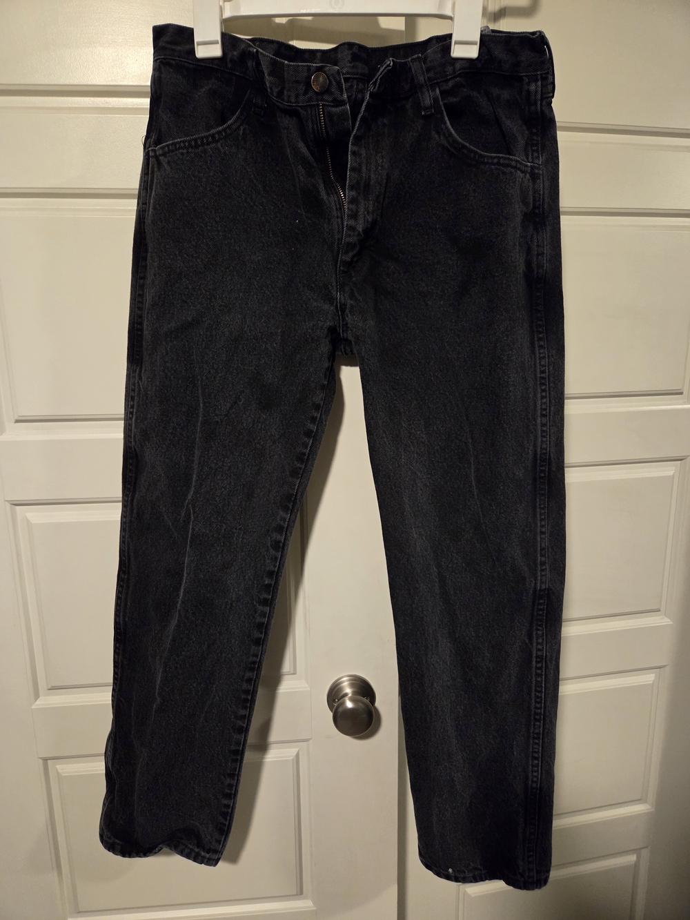 Rustler Black Straight-Leg Women's Jeans